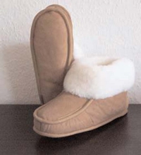 Lammfellhausschuh mit Spaltledersohle